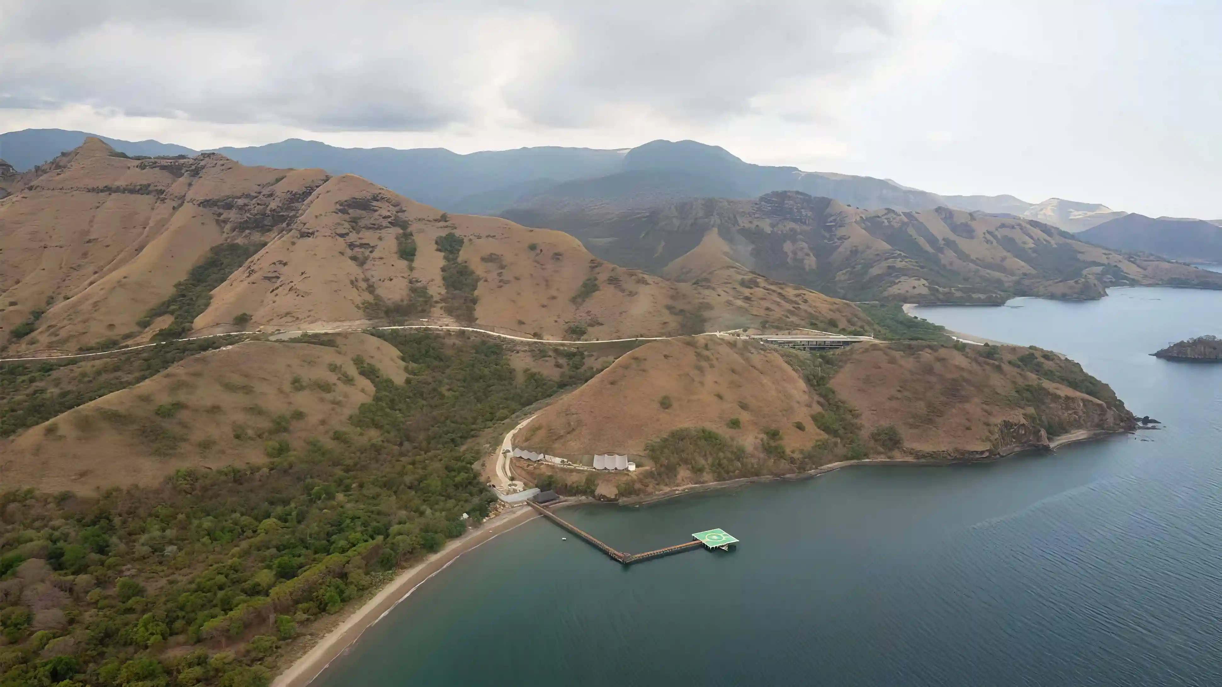 Helicopter Tour Komodo | Helicopter Tour Labuan Bajo | Komodo Helicopter Tour