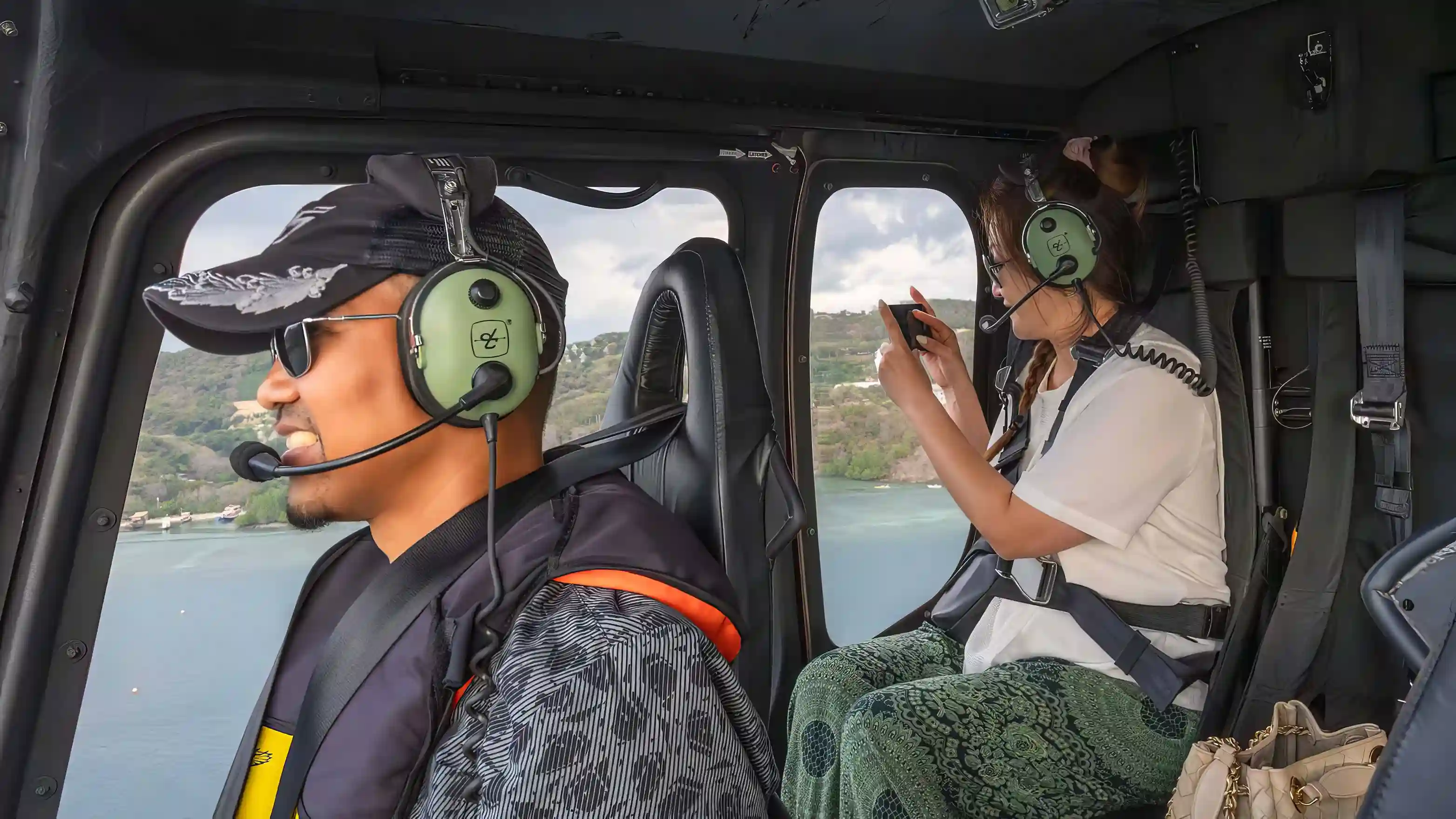 Helicopter Tour Komodo | Helicopter Tour Labuan Bajo | Komodo Helicopter Tour