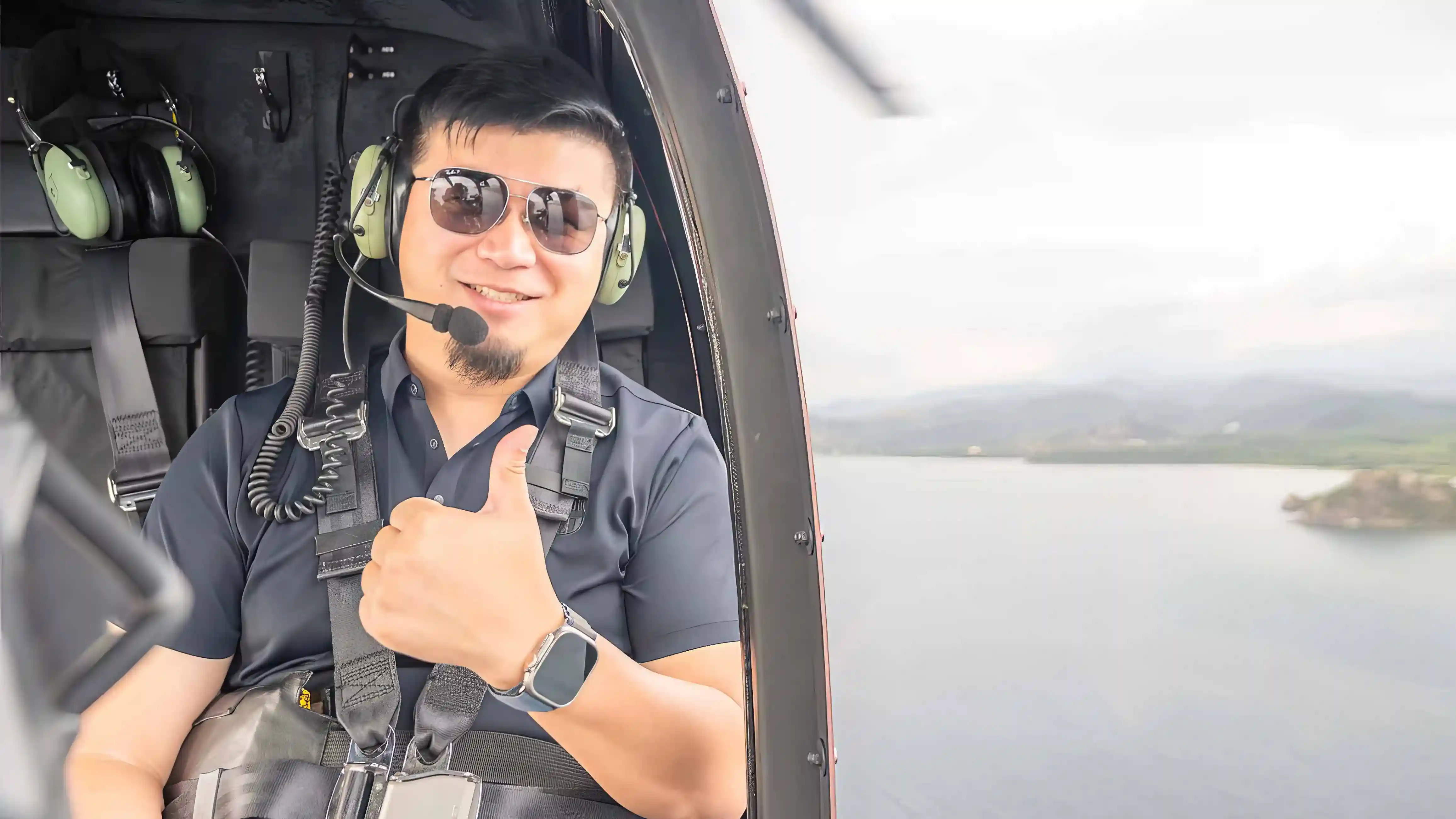 Helicopter Tour Komodo | Helicopter Tour Labuan Bajo | Komodo Helicopter Tour